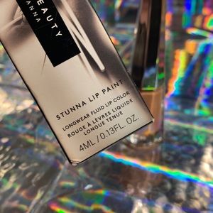 Fenty Beauty Makeup - Fenty Lip Stunna UNBUTTON NEW IN BOX Fenty Beauty Makeup - Fenty Lip Stunna UNBUTTON NEW IN BOX